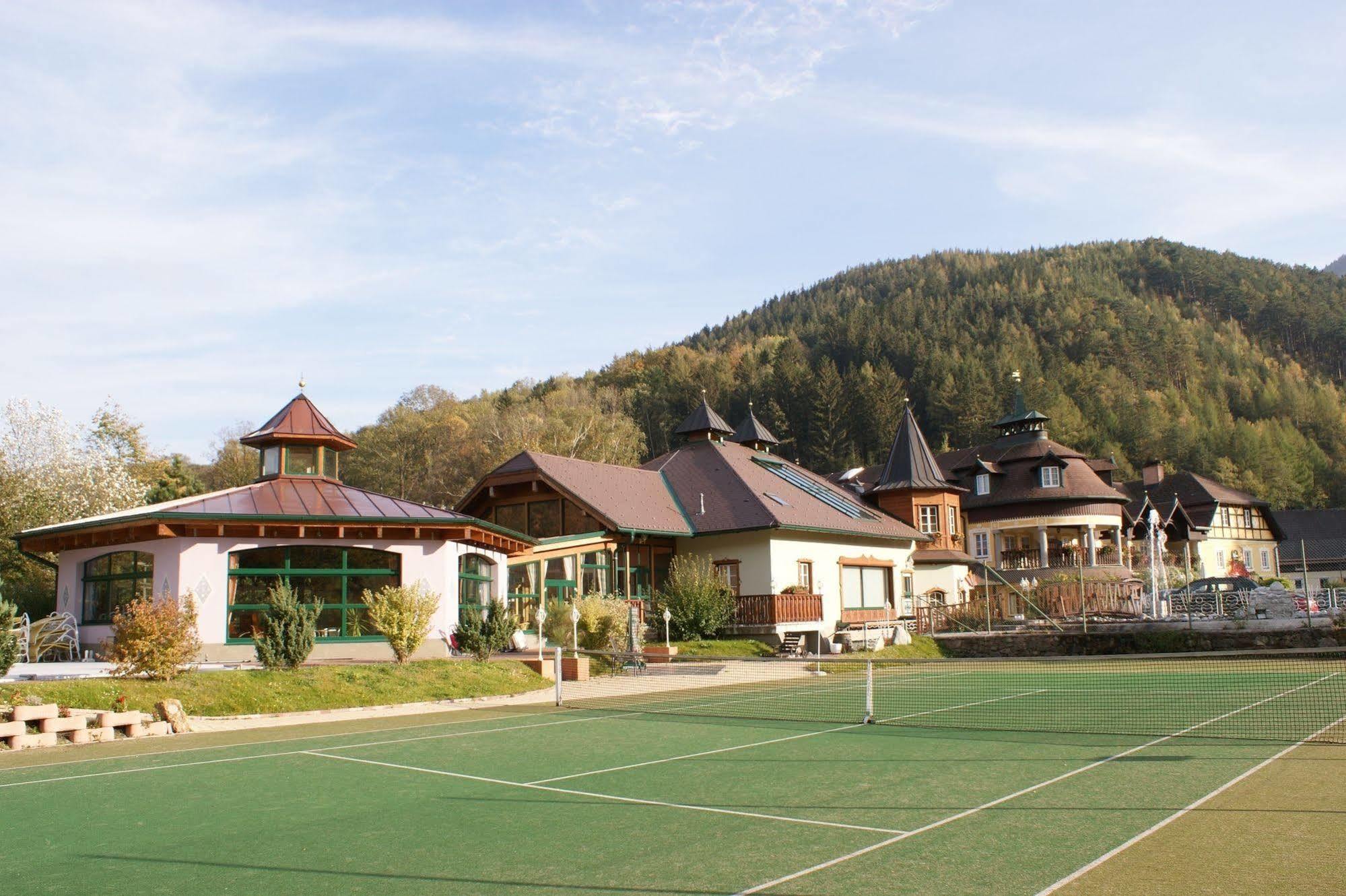 Scharfegger'S Raxalpenhof - Zuhause Am Land Hotell Reichenau Eksteriør bilde